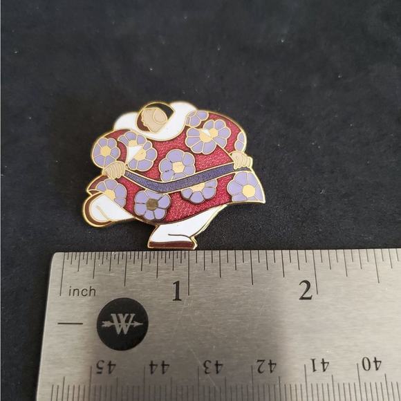 Artist Barbara‎ Lavalee Cloisonne Native Alaskan Woman Pin Brooch Vintage - Picture 6 of 7